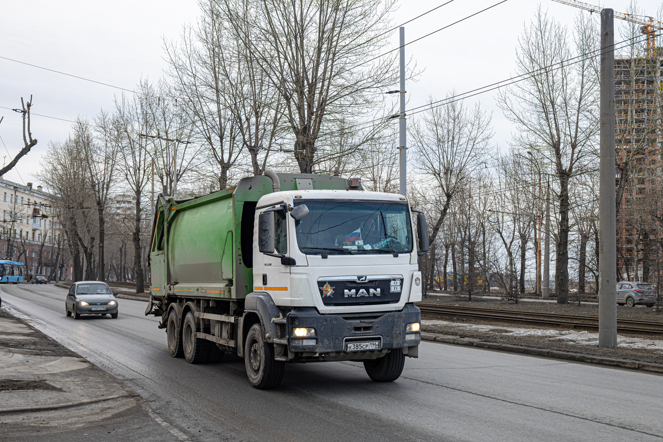 Свердловская область, № К 385 СР 196 — MAN TGS 33.350