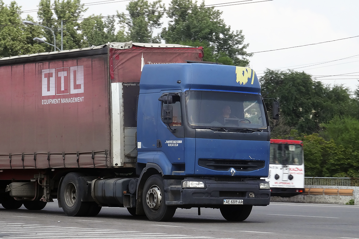 Днепропетровская область, № АЕ 8209 АА — Renault Premium ('1996)