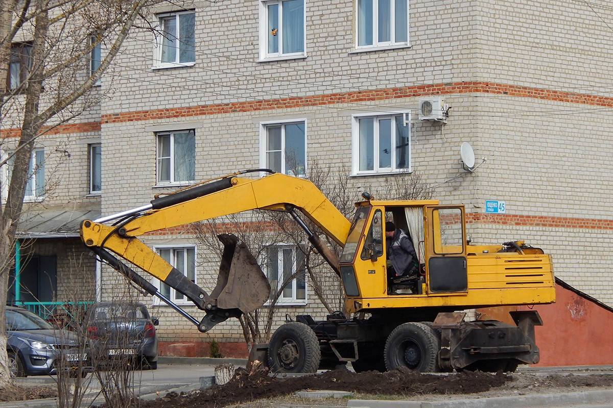 Белгородская область, № 7493 ЕХ 31 — ЭО-3323