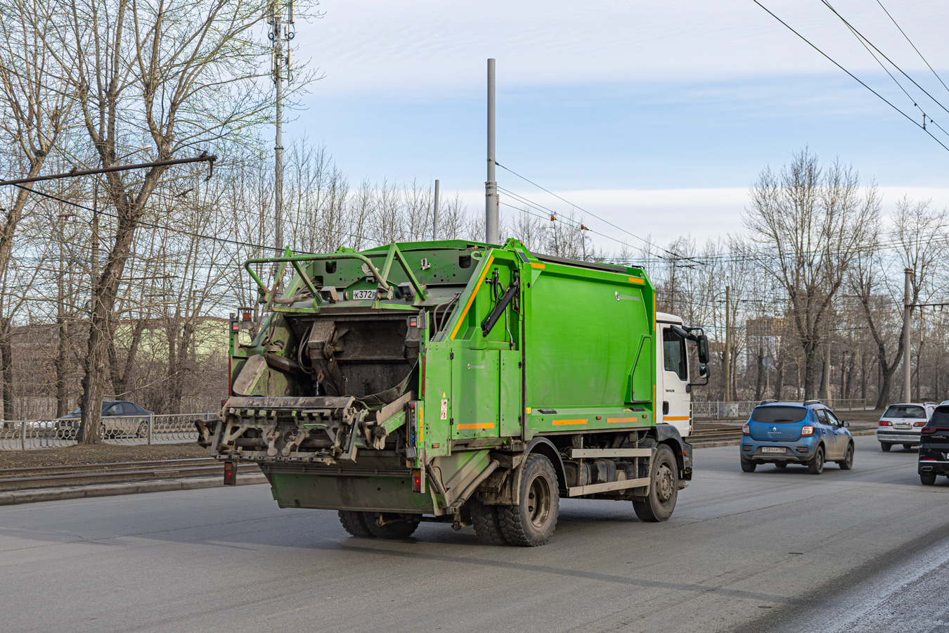 Свердловская область, № К 372 РО 196 — MAN TGM (общая модель)