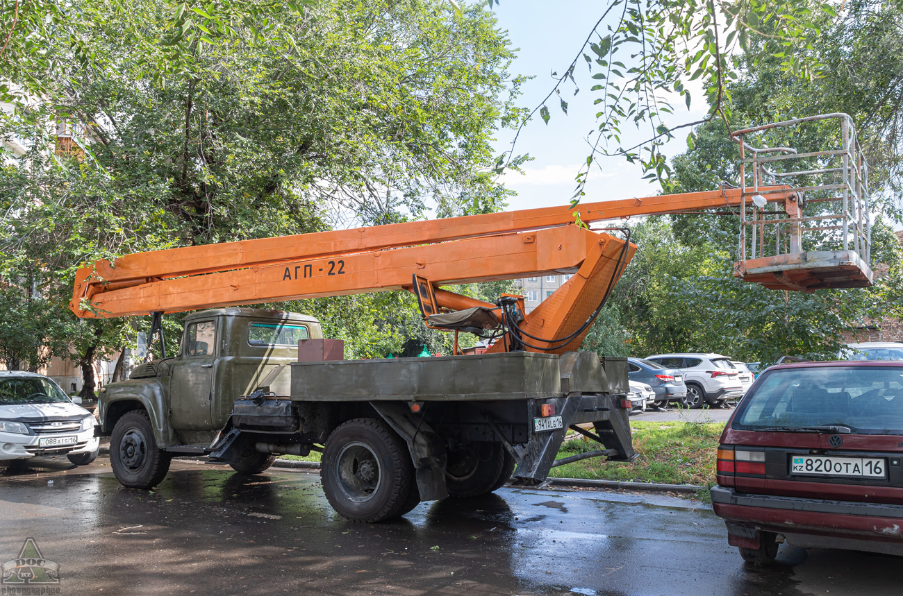 Восточно-Казахстанская область, № 941 ALG 16 — ЗИЛ-431410
