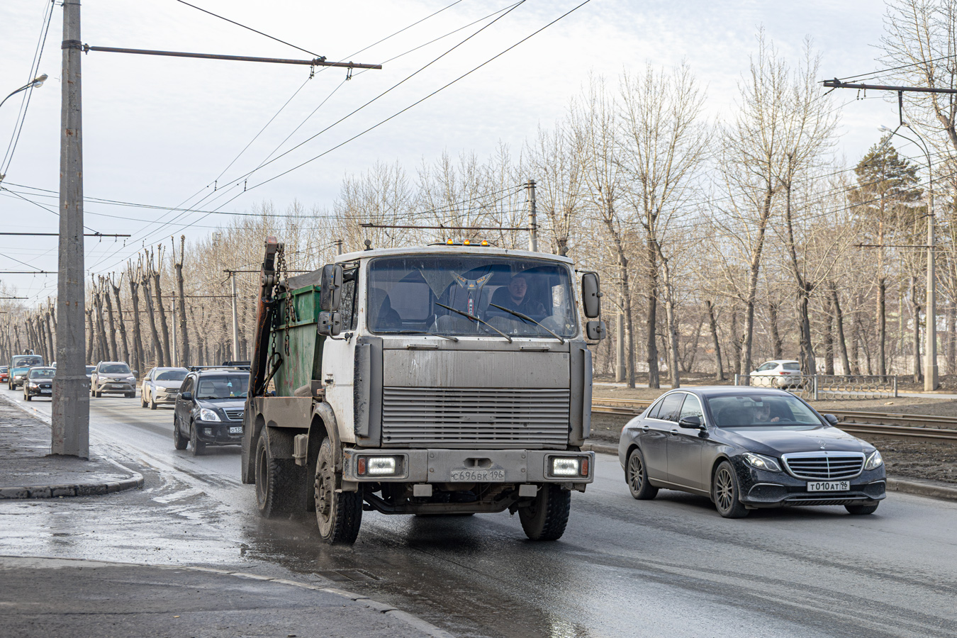 Свердловская область, № С 696 ВК 196 — МАЗ-543302