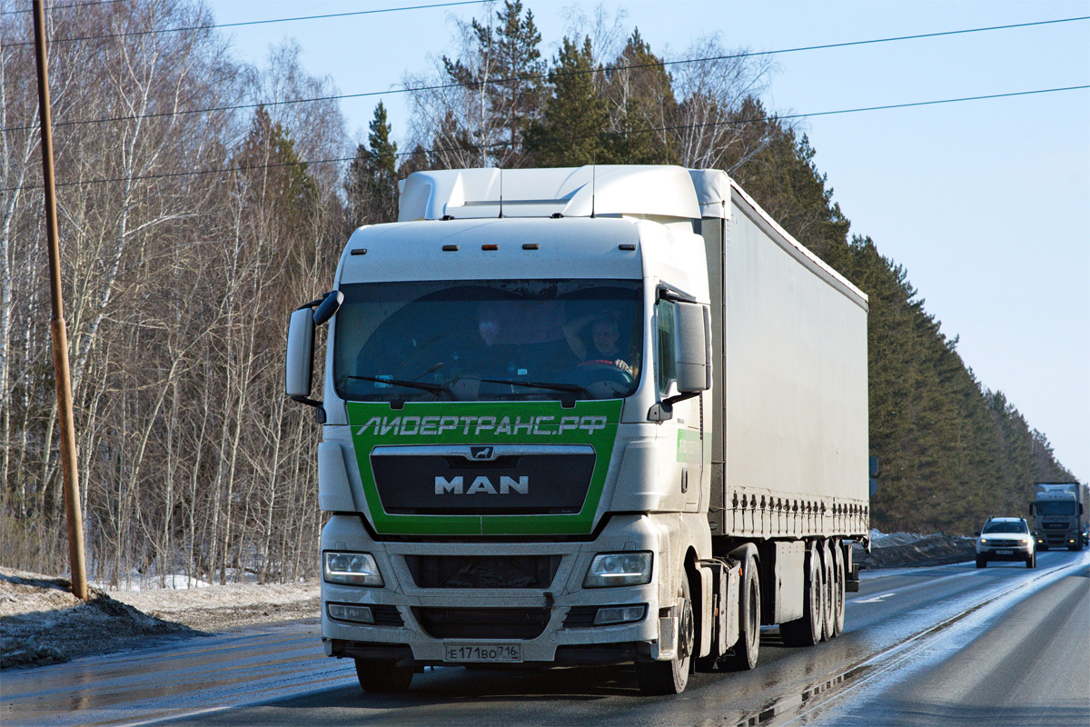 Татарстан, № Е 171 ВО 716 — MAN TGX ('2012) 18.480