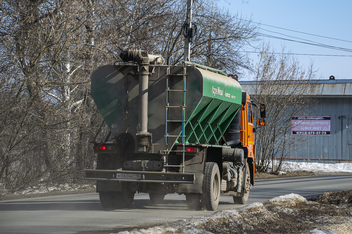 Удмуртия, № М 060 МС 18 — КамАЗ-43253 (общая модель)