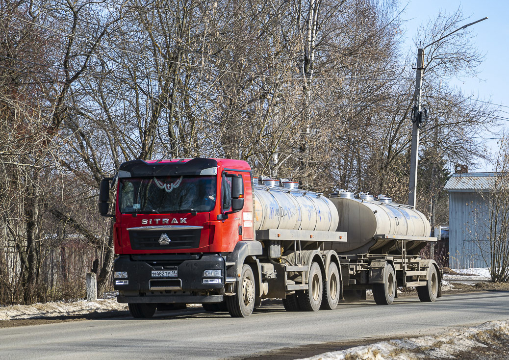 Удмуртия, № М 482 ТУ 18 — Sitrak (общая модель)