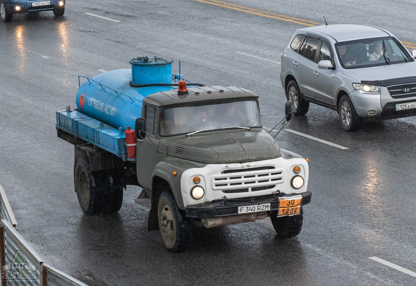 Восточно-Казахстанская область, № F 340 RZM — ЗИЛ-431412
