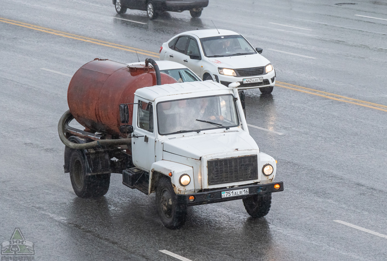 Восточно-Казахстанская область, № 751 ALR 16 — ГАЗ-3307