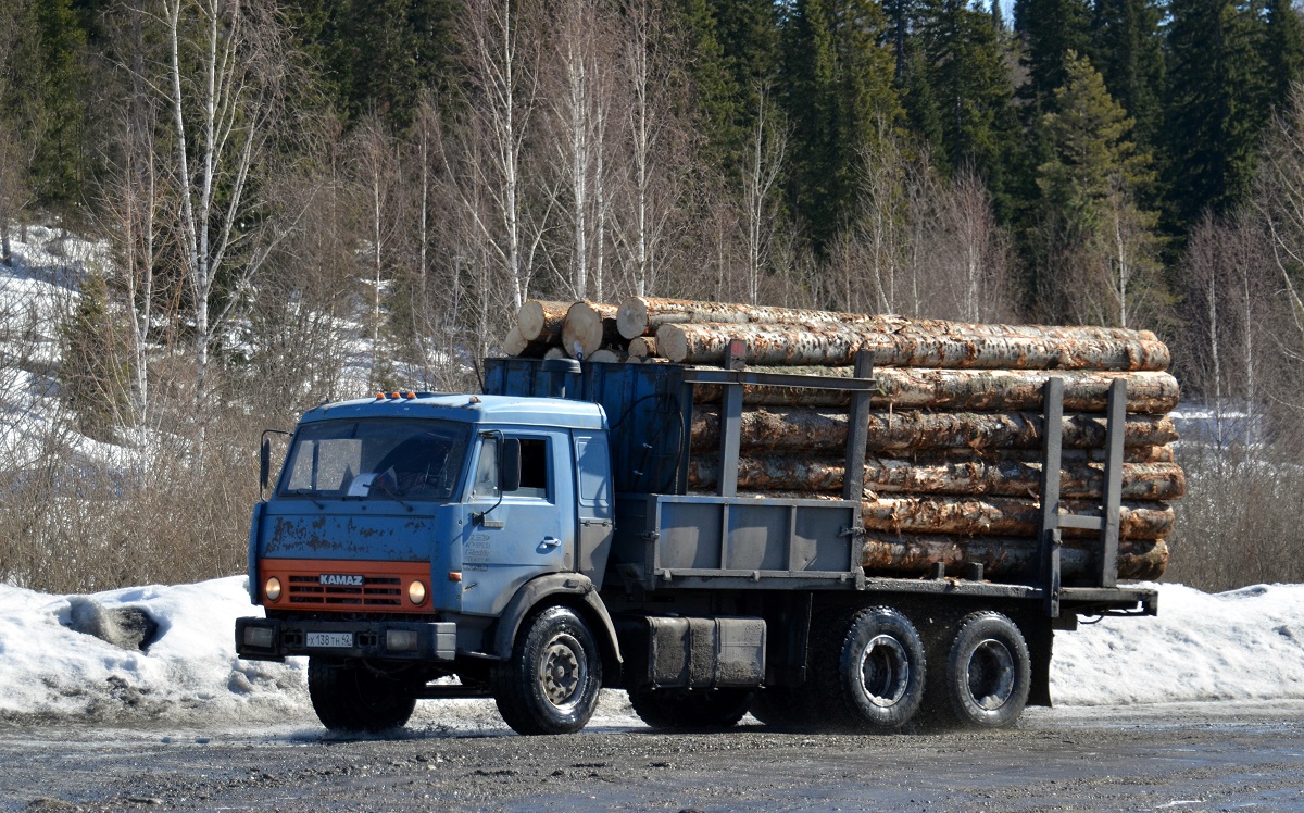 Кемеровская область, № Х 138 ТН 42 — КамАЗ-53215 (общая модель)