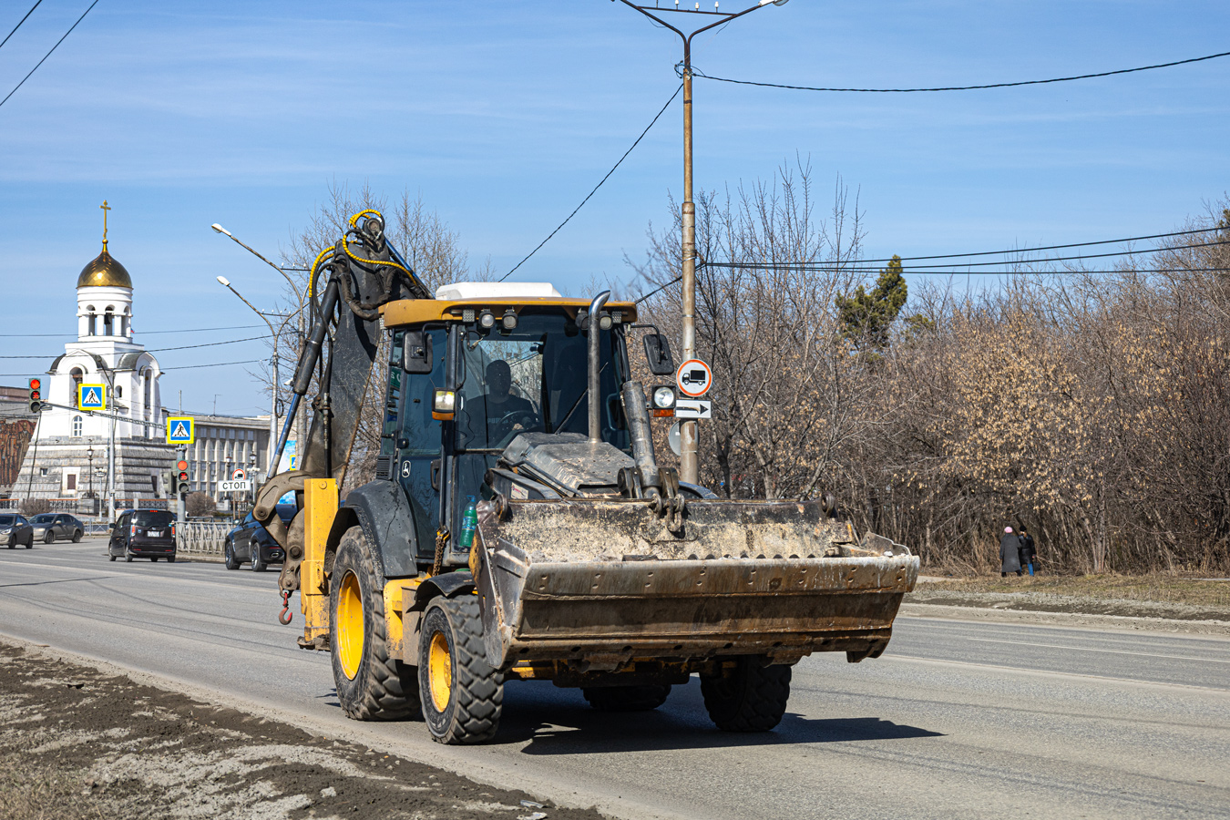 Свердловская область, № 1748 ЕВ 66 — John Deere 325J