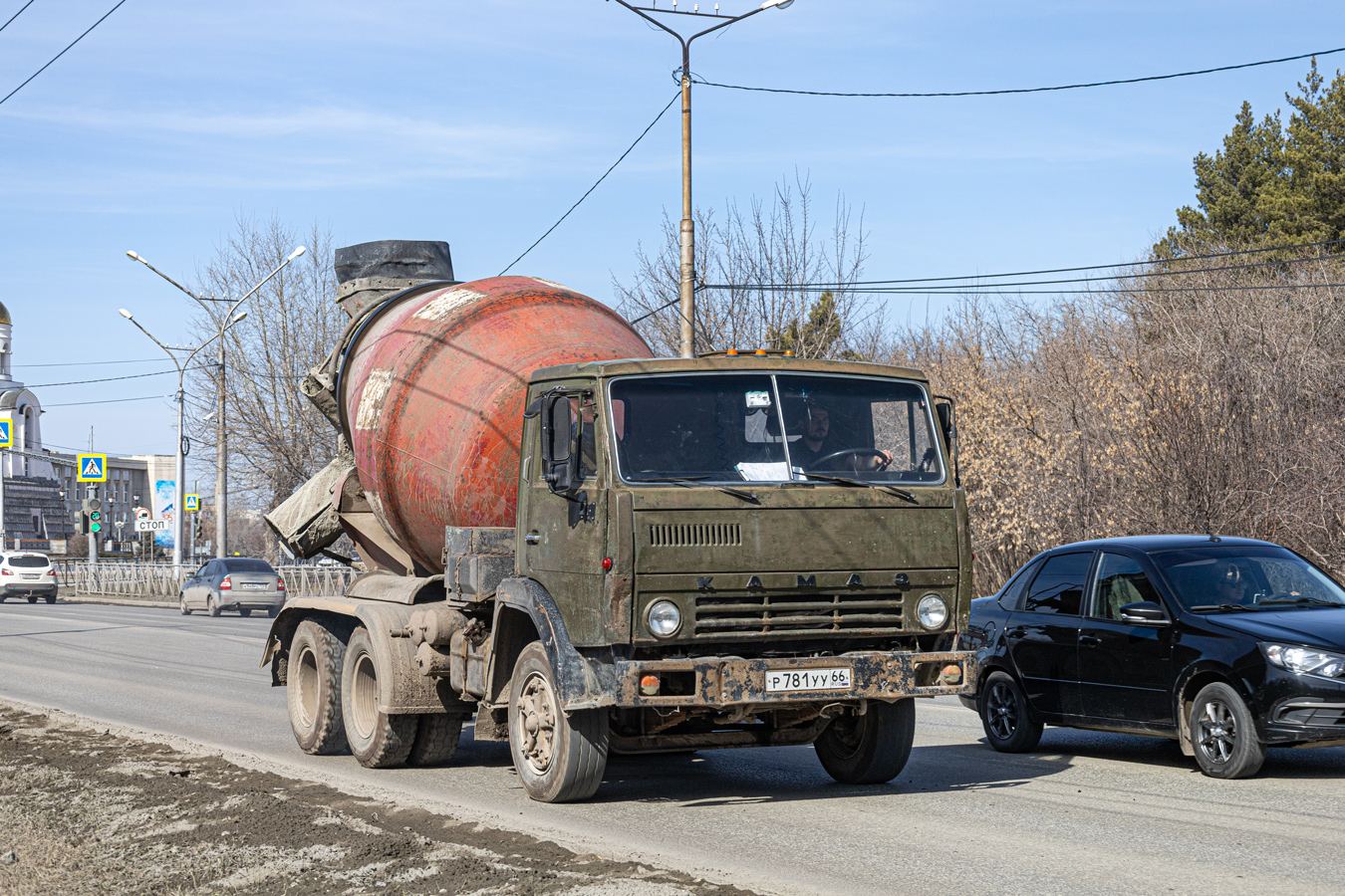 Свердловская область, № Р 781 УУ 66 — КамАЗ-5511