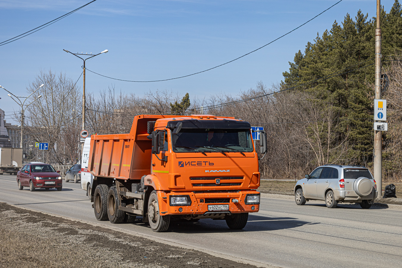Свердловская область, № Х 402 ХС 196 — КамАЗ-65115 (общая модель)