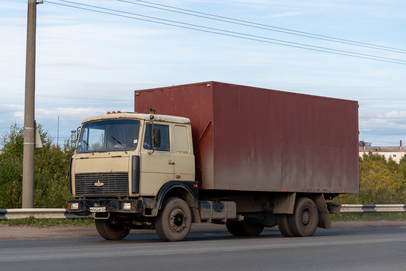 Архангельская область, № В 842 ВР 29 — МАЗ-53366