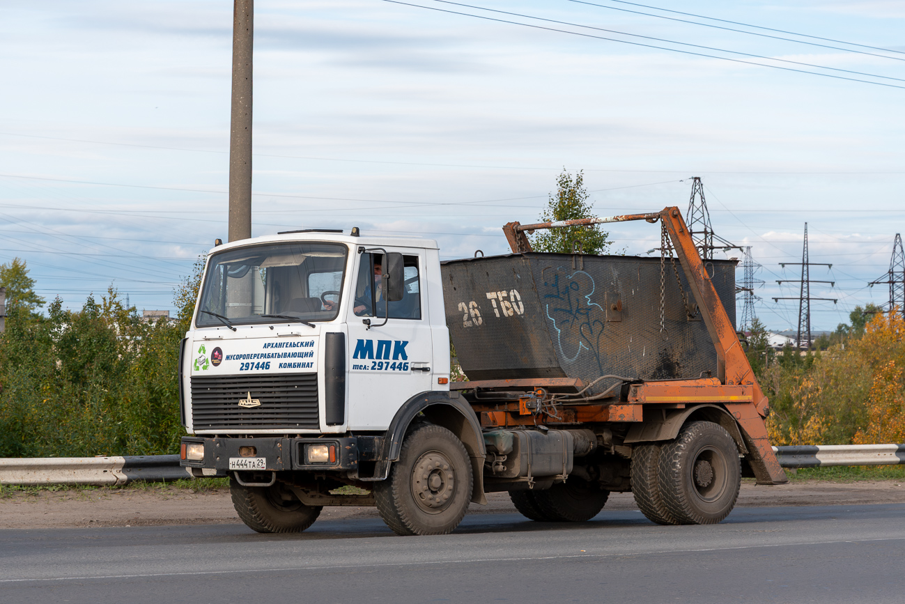 Архангельская область, № Н 444 ТА 29 — МАЗ-5337A2