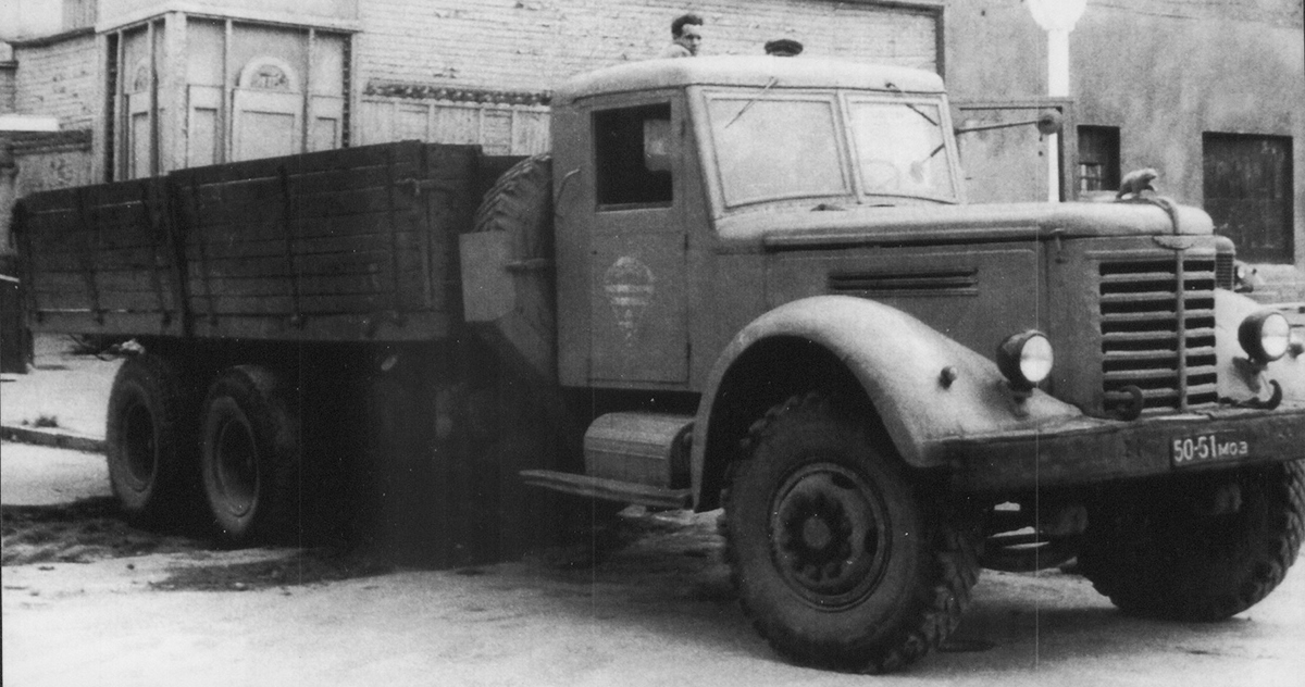 Москва, № 50-51 МОЗ — ЯАЗ-210; Исторические фотографии (до 2000 года) (Москва)