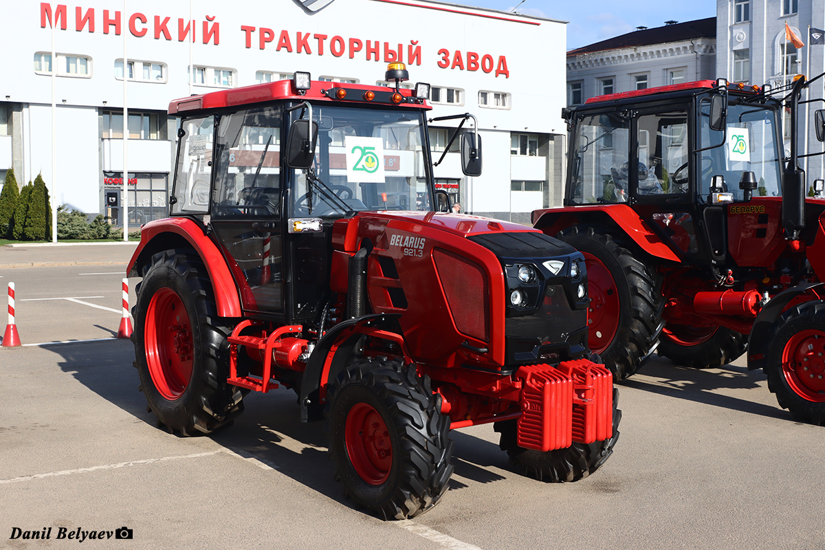 Минск, № (BY-7) Б/Н СТ 0589 — МТЗ (общая модель); Минск — Новая техника ОАО МТЗ; Транспортные средства без номеров (Минск); Новая техника (Минск)