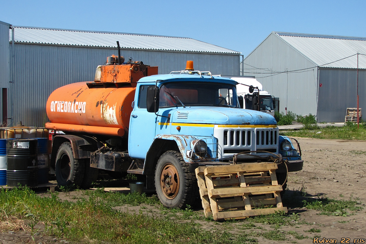 Алтайский край, № А 569 НЕ 22 — ЗИЛ-431412