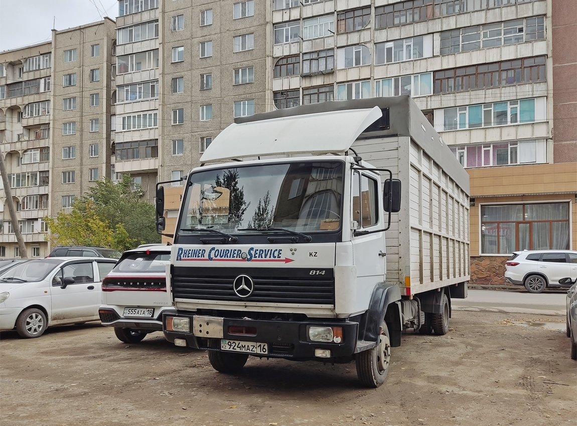 Восточно-Казахстанская область, № 924 MAZ 16 — Mercedes-Benz LK 814