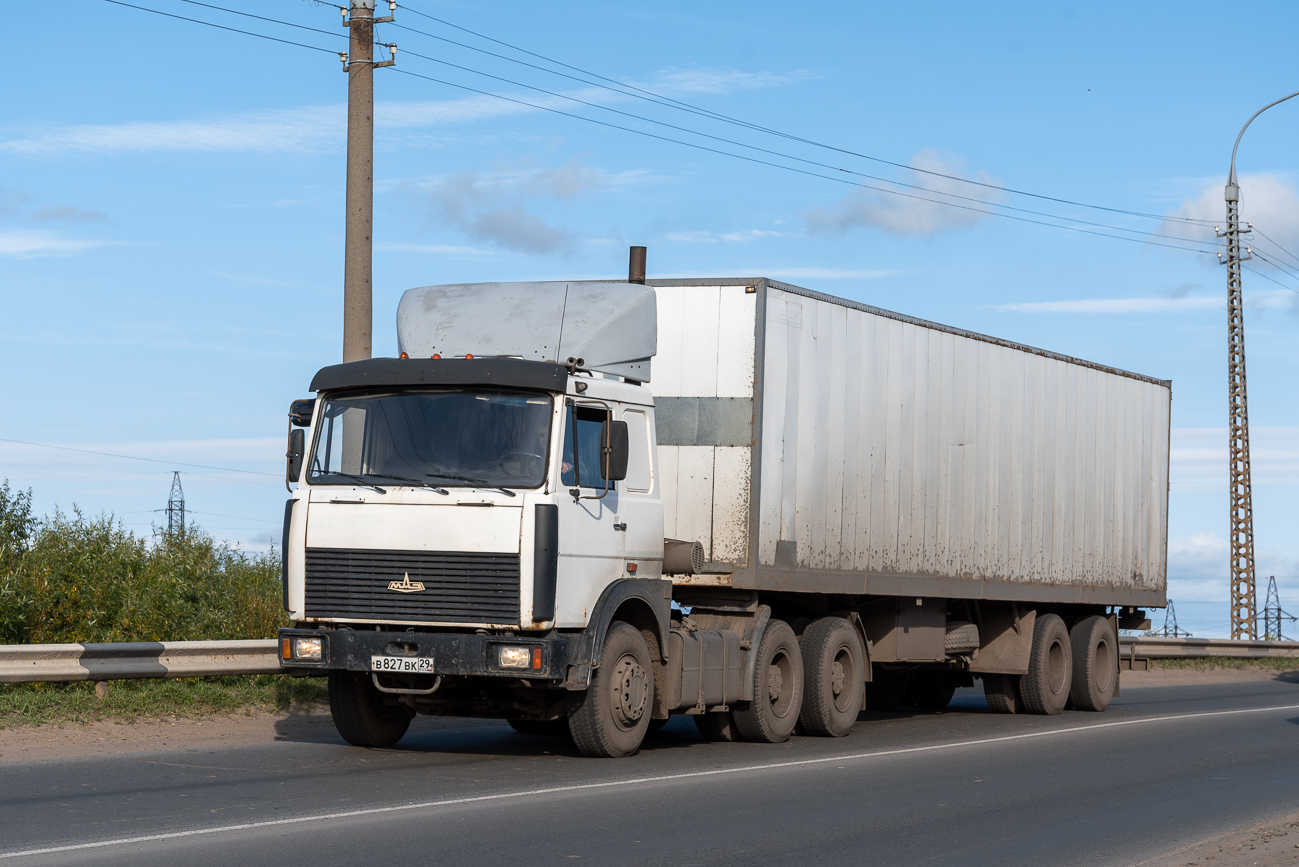 Архангельская область, № В 827 ВК 29 — МАЗ-64229