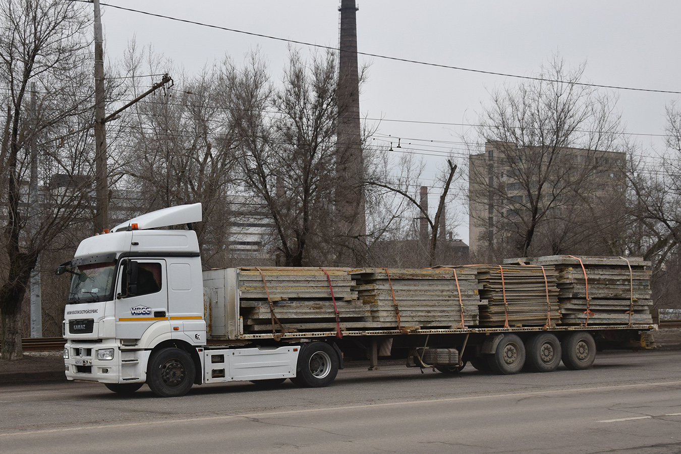 Волгоградская область, № В 097 КН 134 — КамАЗ-5490-T5(68)