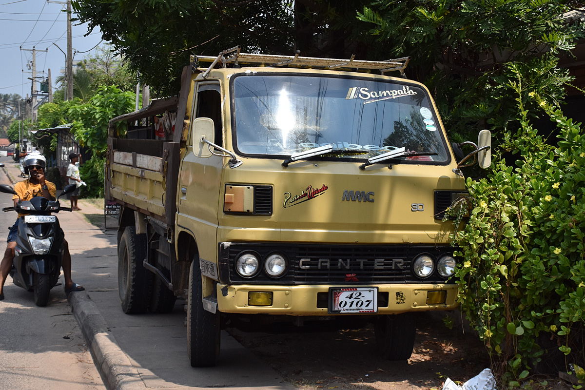 Шри-Ланка, № 42-0107 — Mitsubishi Fuso Canter