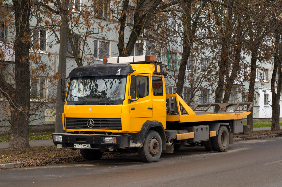 Вологодская область, № К 105 ХХ 35 — Mercedes-Benz LK 814