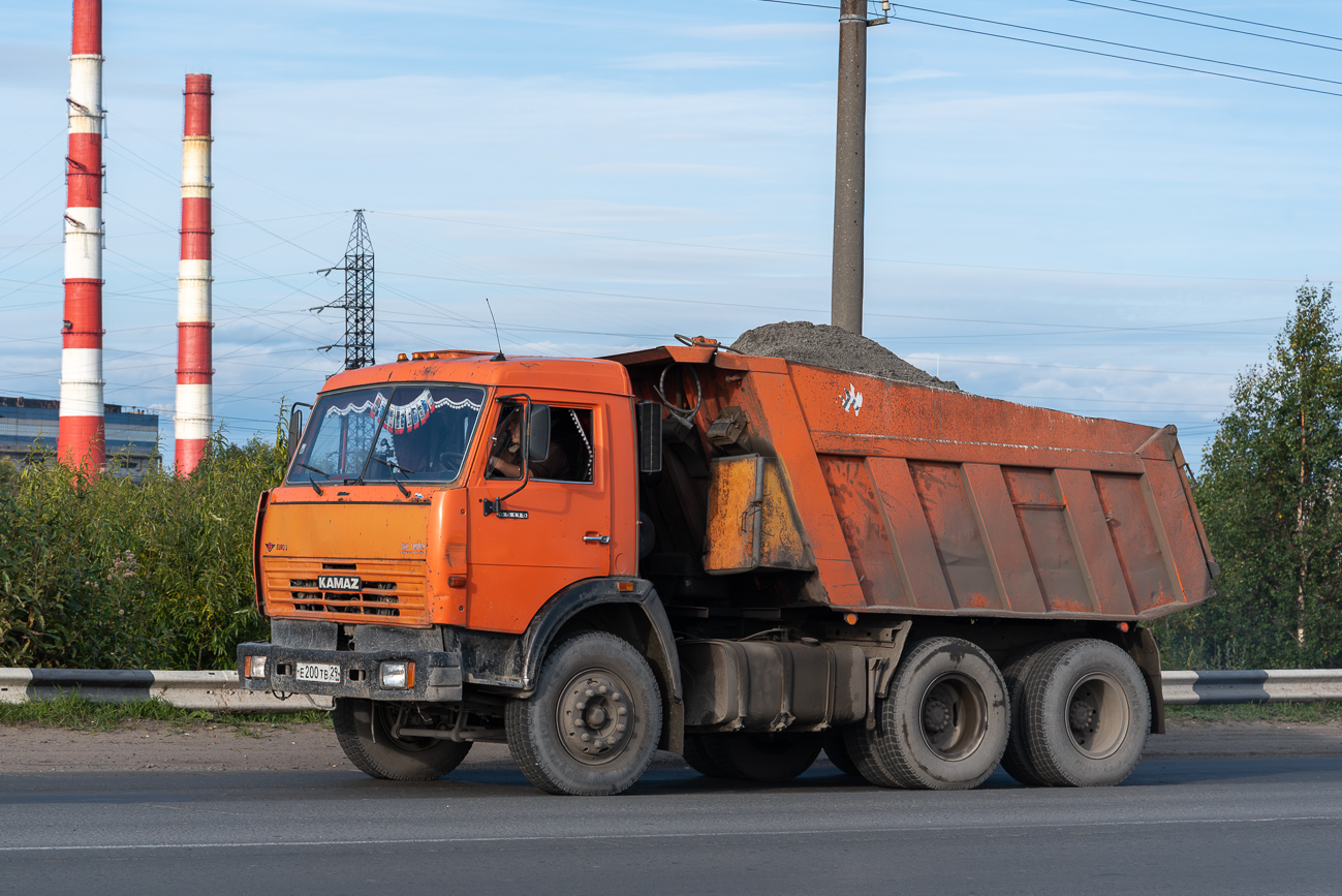 Архангельская область, № Е 200 ТВ 29 — КамАЗ-65115 [651150]