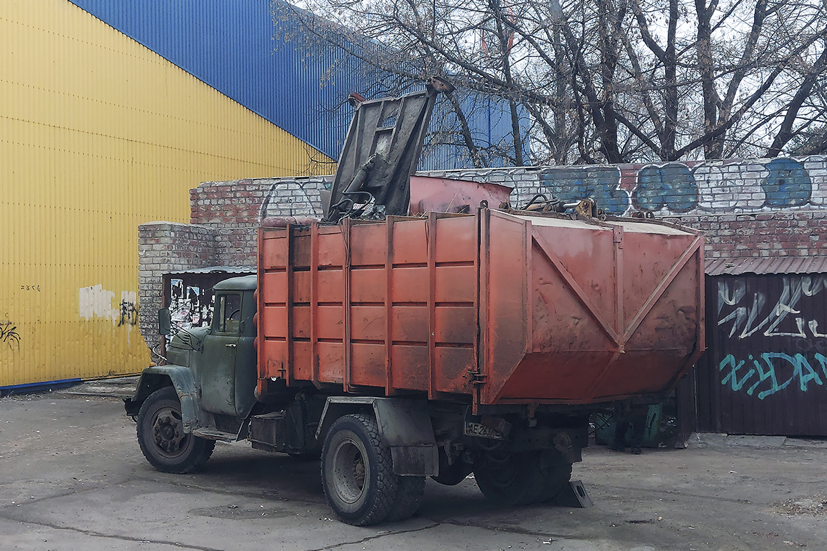 Днепропетровская область, № АЕ 2637 ЕЕ — ЗИЛ-431412