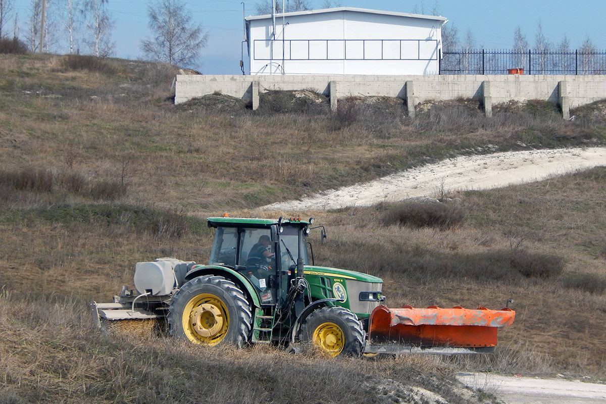 Белгородская область, № 8016 ЕХ 31 — John Deere (общая модель)