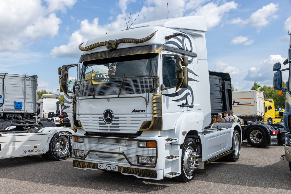 Архангельская область, № О 600 ТЕ 29 — Mercedes-Benz Axor 1840; Московская область — Фестиваль TruckDay 2025