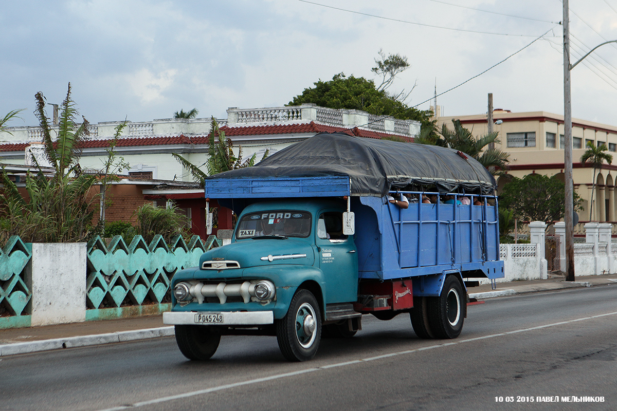 Куба, № P 045 248 — Ford F (общая модель)