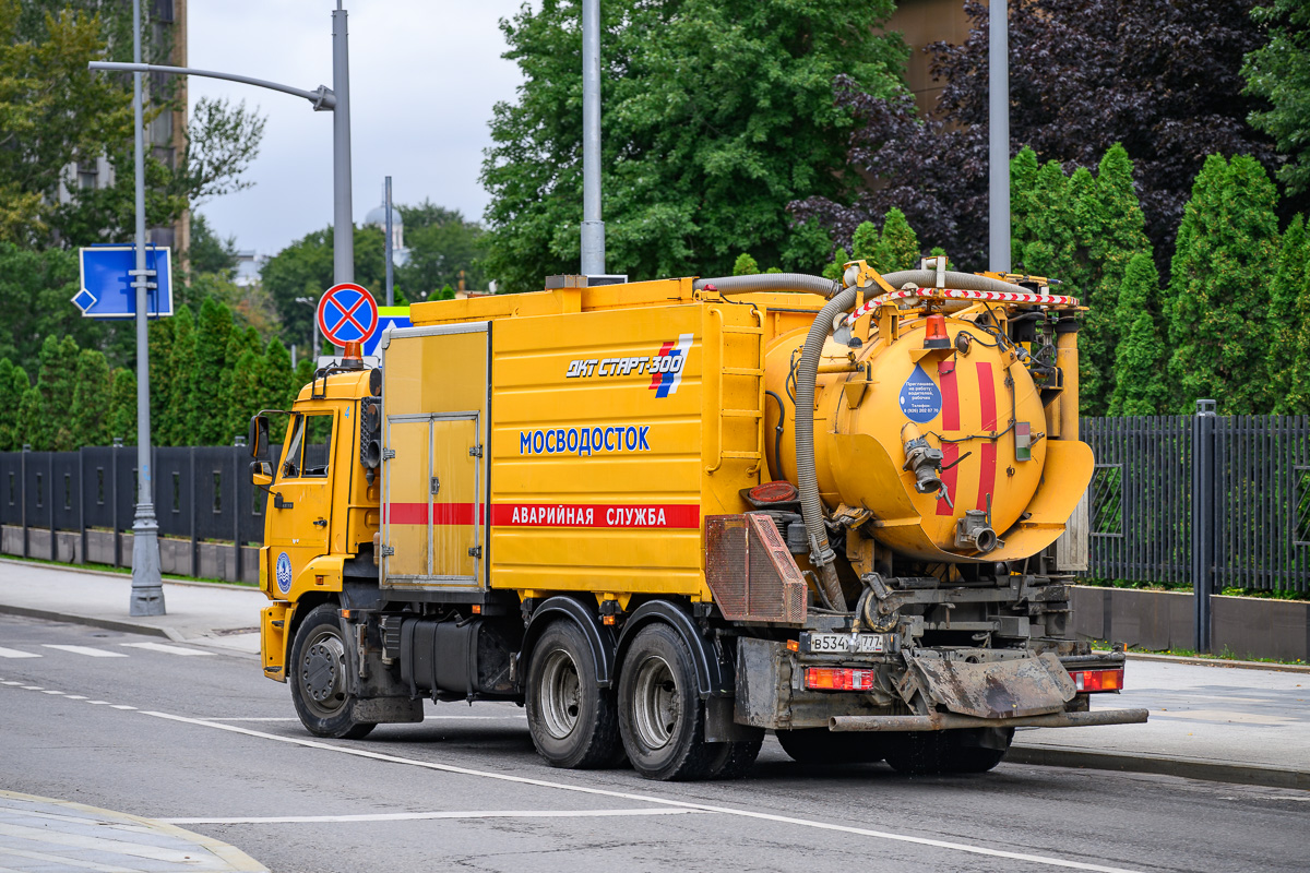 Москва, № В 534 ХС 777 — КамАЗ-65115-42