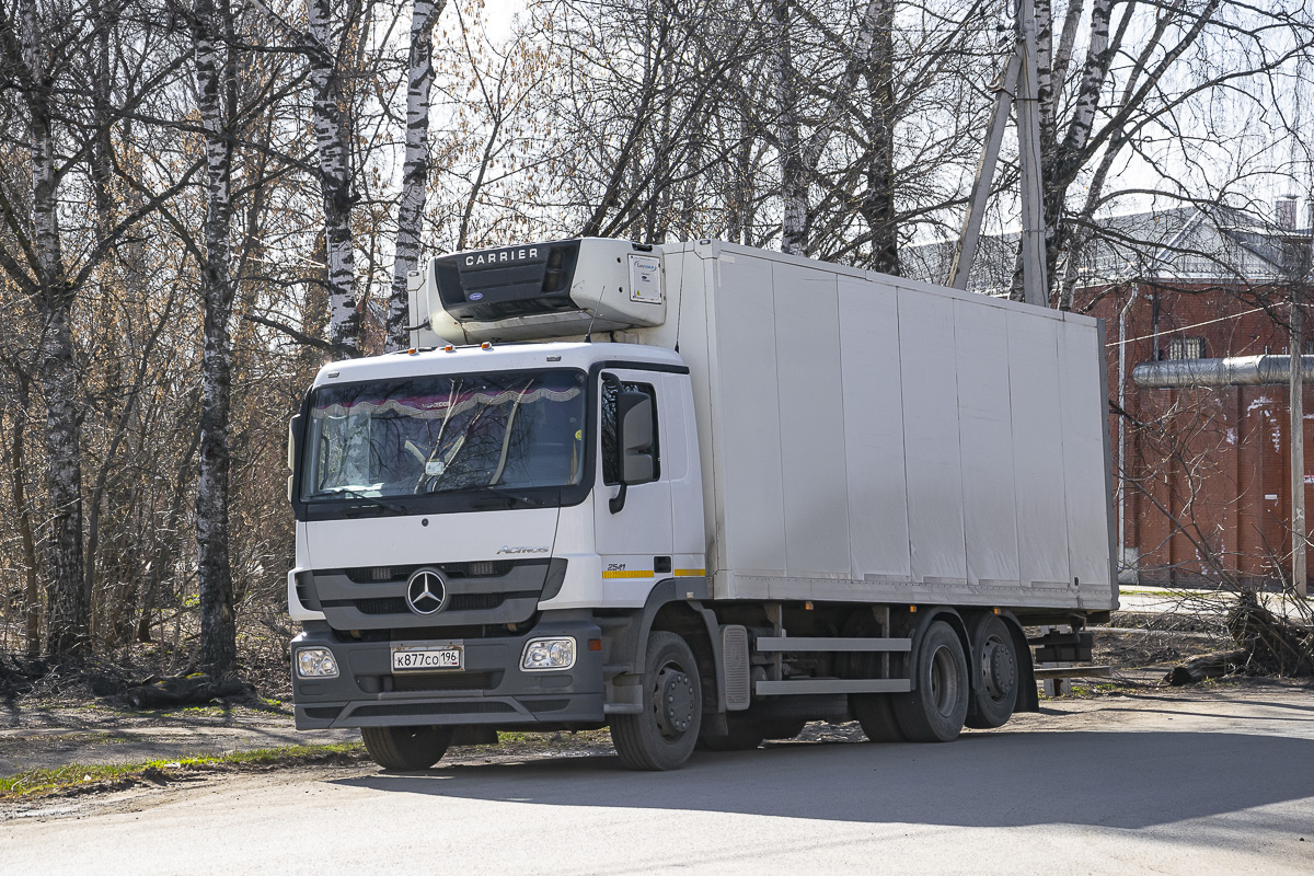 Удмуртия, № К 877 СО 196 — Mercedes-Benz Actros ('2009) 2541
