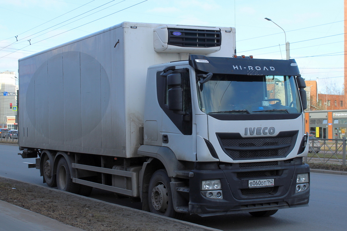 Кемеровская область, № В 060 ОТ 142 — IVECO Stralis ('2012)