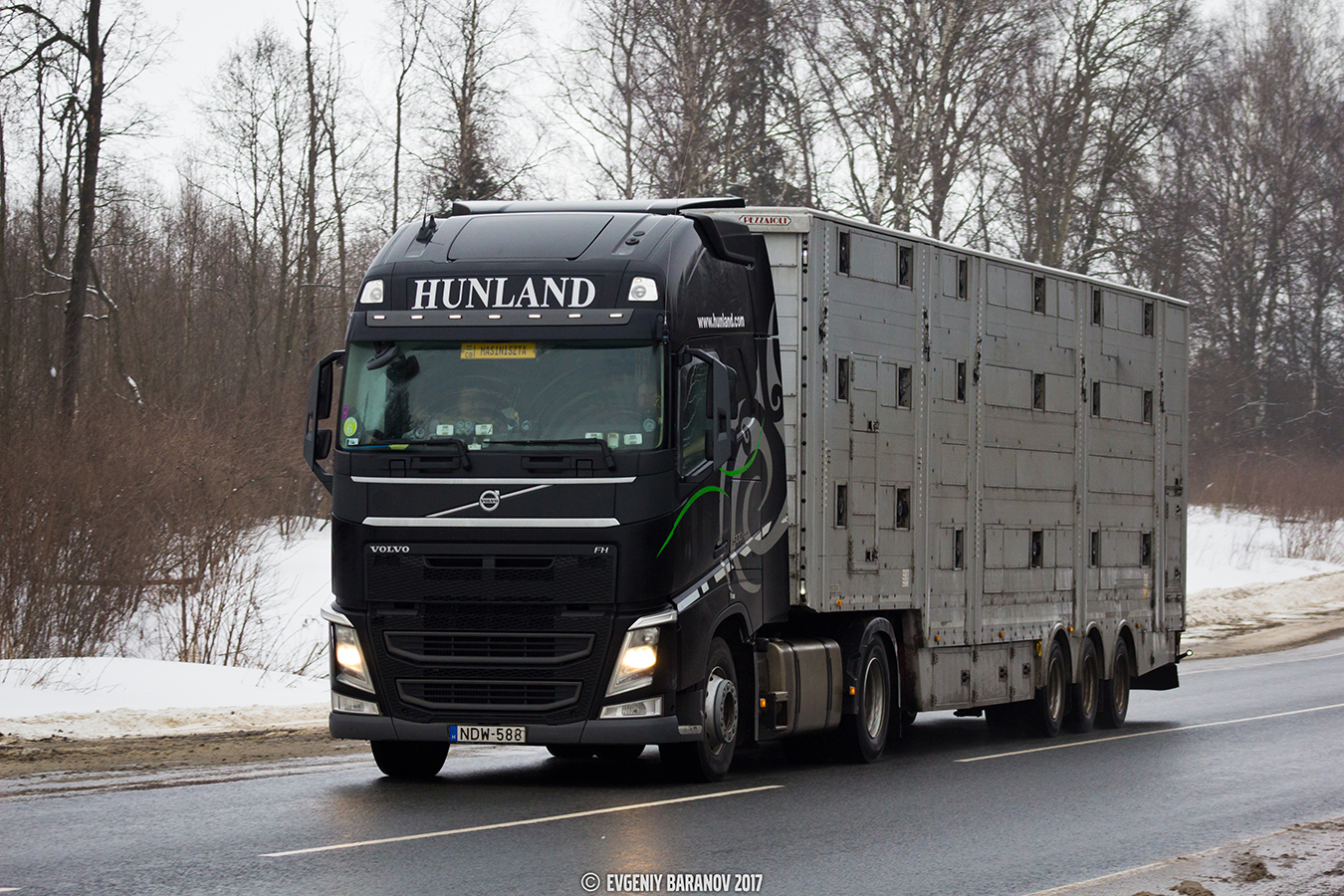 Венгрия, № NDW-588 — Volvo ('2012) FH.500