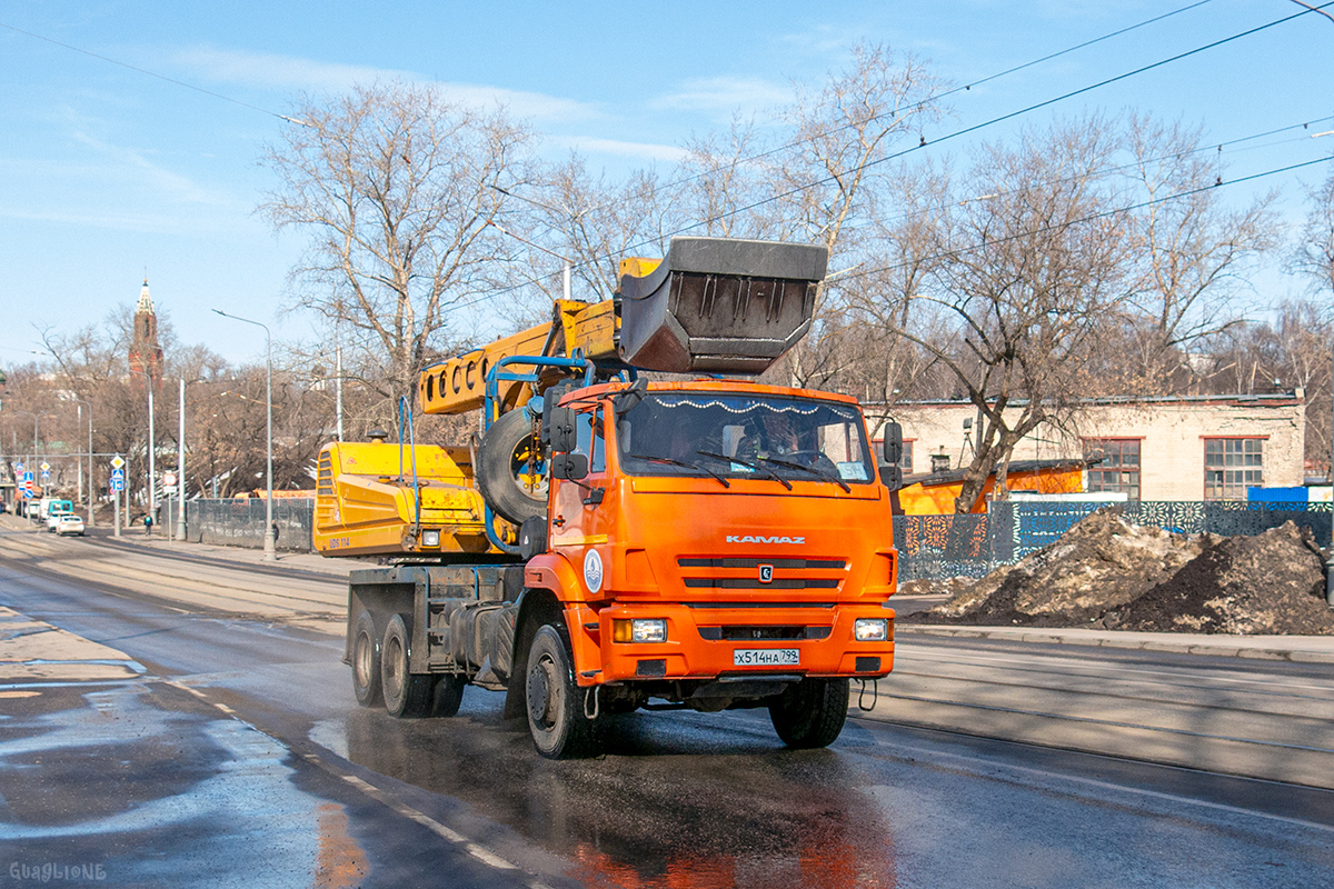 Москва, № Х 514 НА 799 — КамАЗ-65111-50