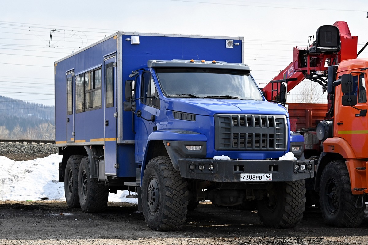 Кемеровская область, № У 308 РВ 142 — Урал NEXT (общая модель)