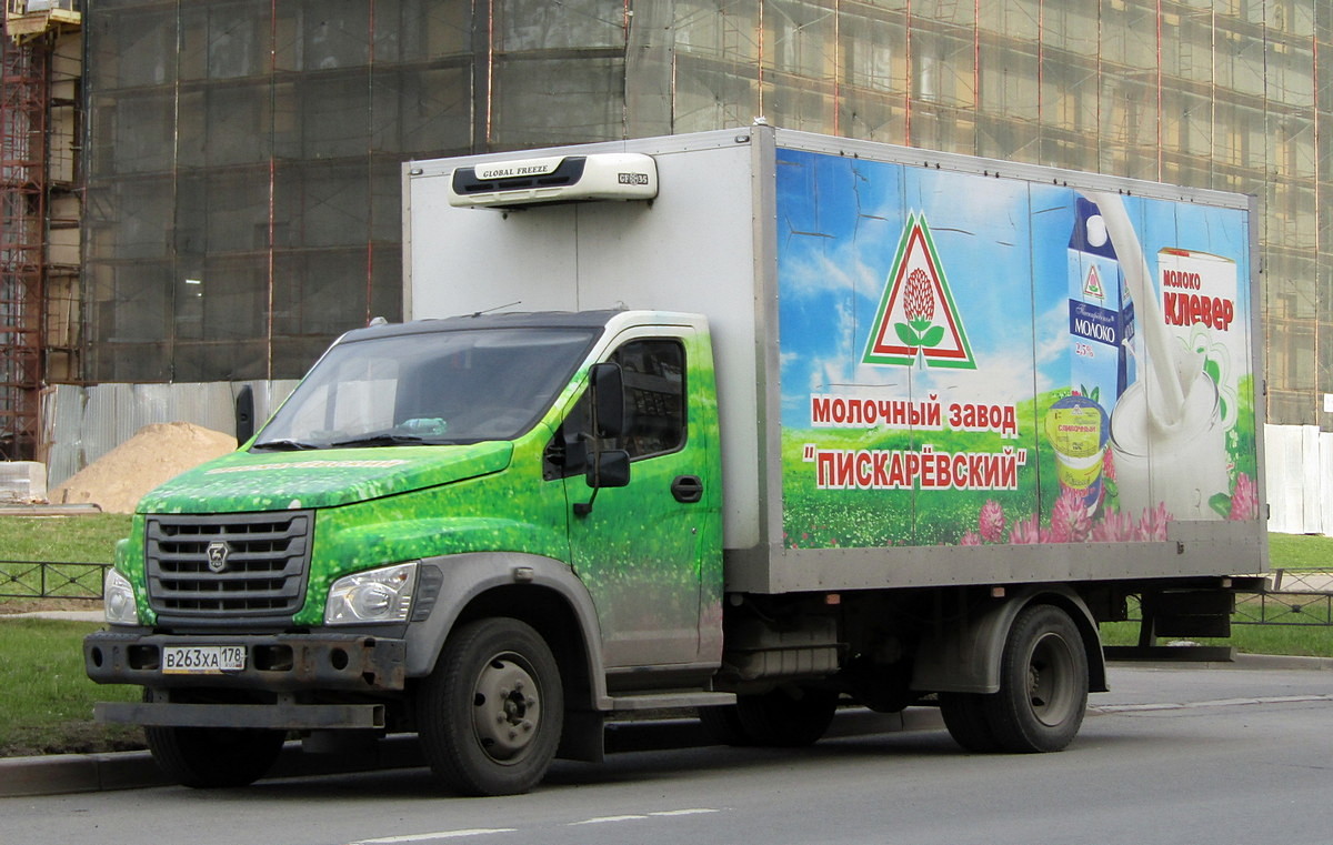 Санкт-Петербург, № В 263 ХА 178 — ГАЗ-C41R33