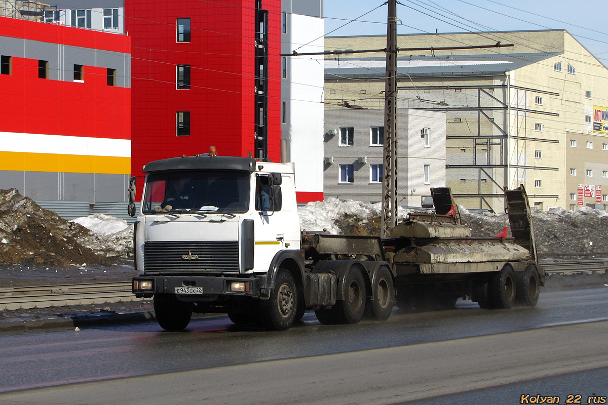Алтайский край, № Е 943 СК 22 — МАЗ-6422A8