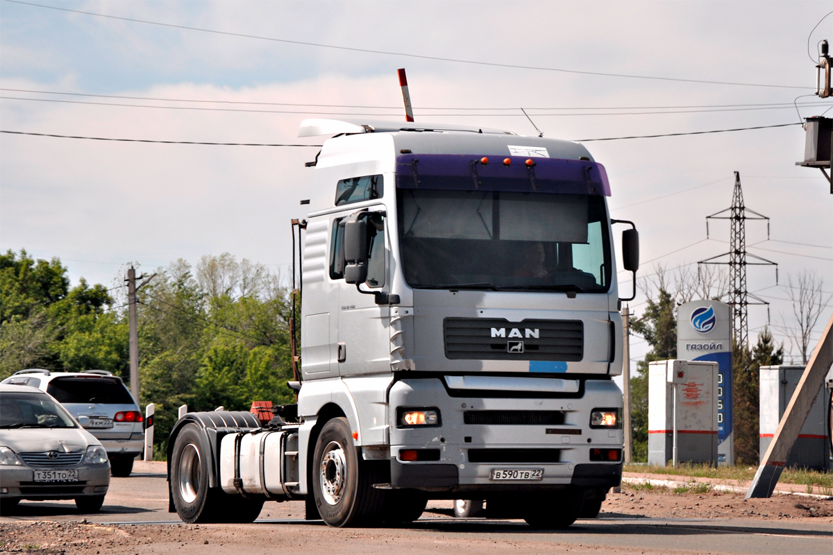 Алтайский край, № В 590 ТВ 22 — MAN TGA 18.460