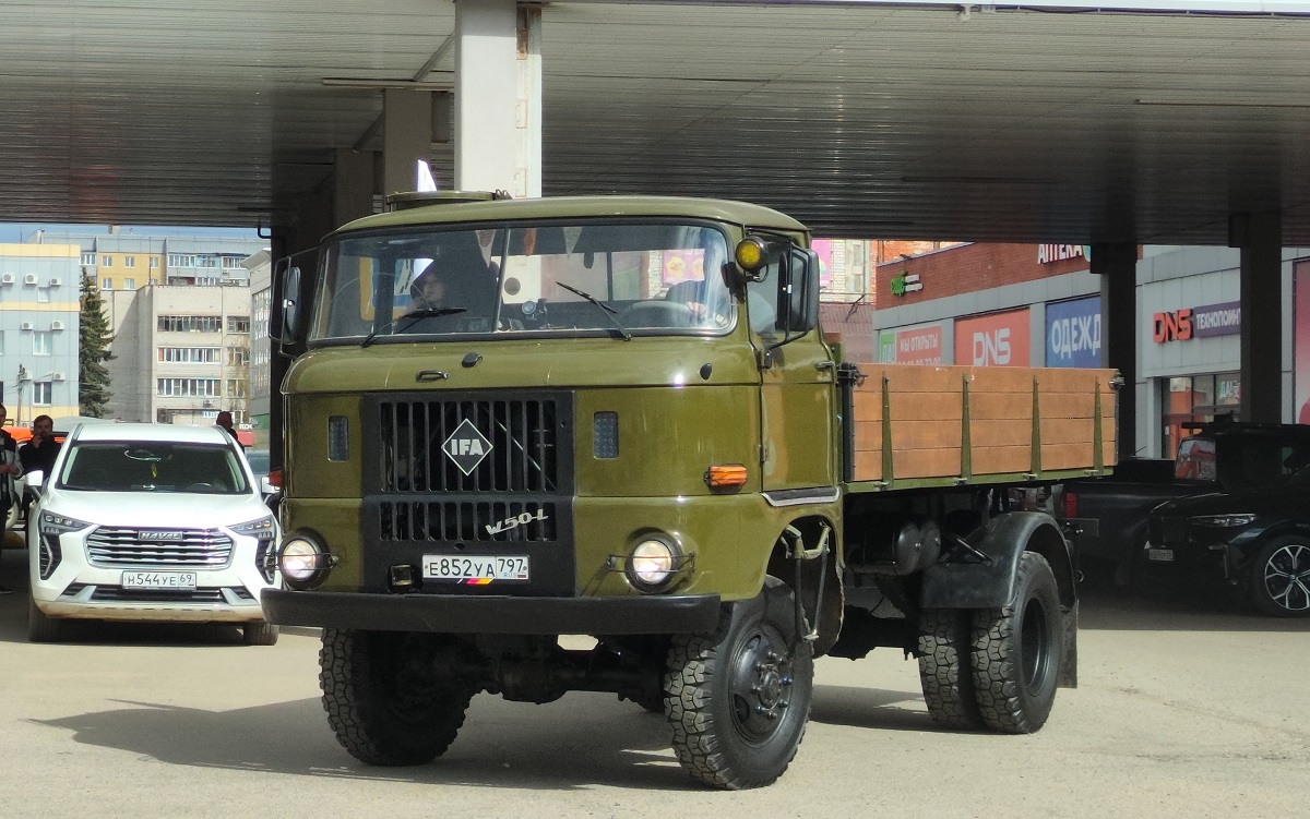 Москва, № Е 852 УА 797 — IFA W50LA (общая модель)