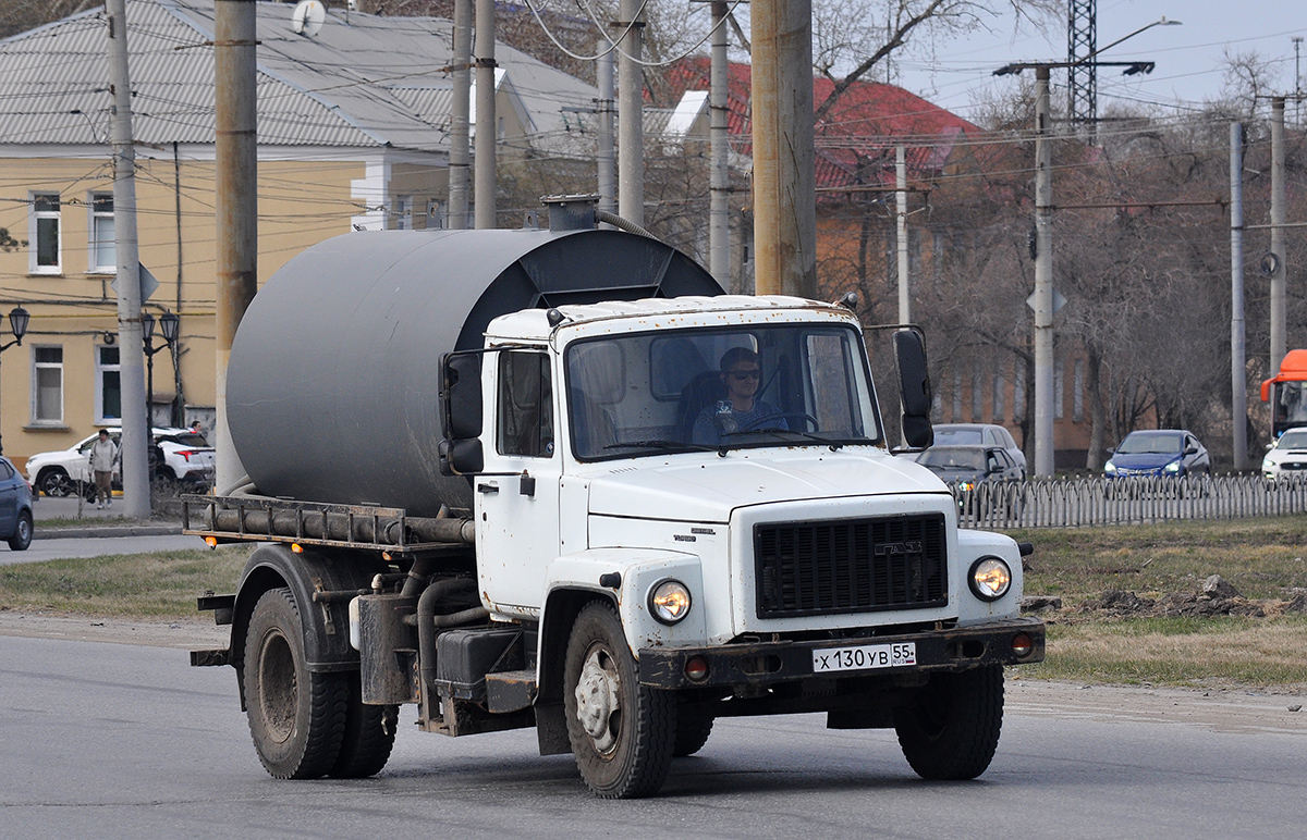 Омская область, № Х 130 УВ 55 — ГАЗ-3309