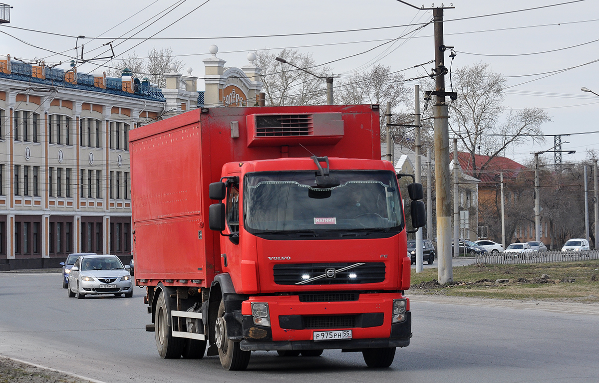 Омская область, № Р 975 РН 55 — Volvo ('2006) FE