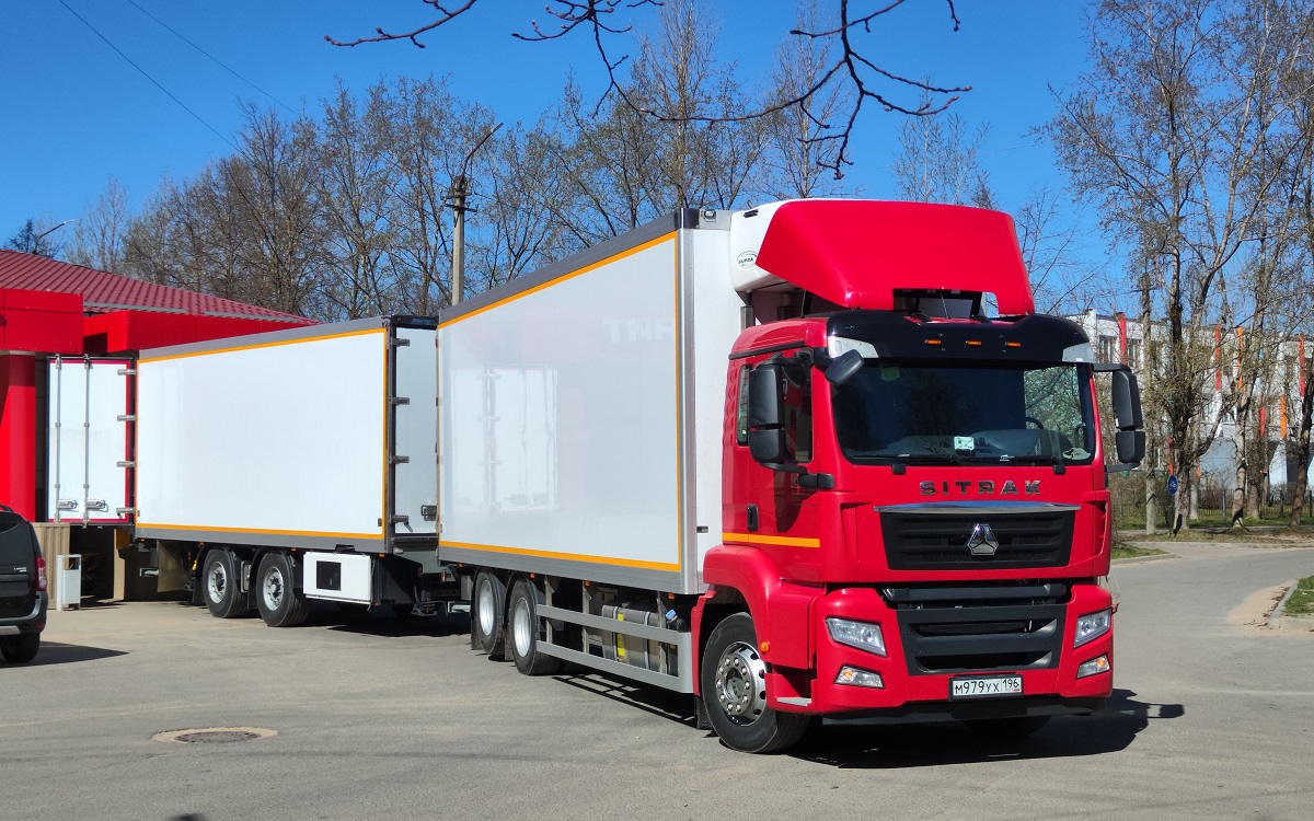 Тверская область, № М 979 УХ 196 — Sitrak C7H ZZ1316