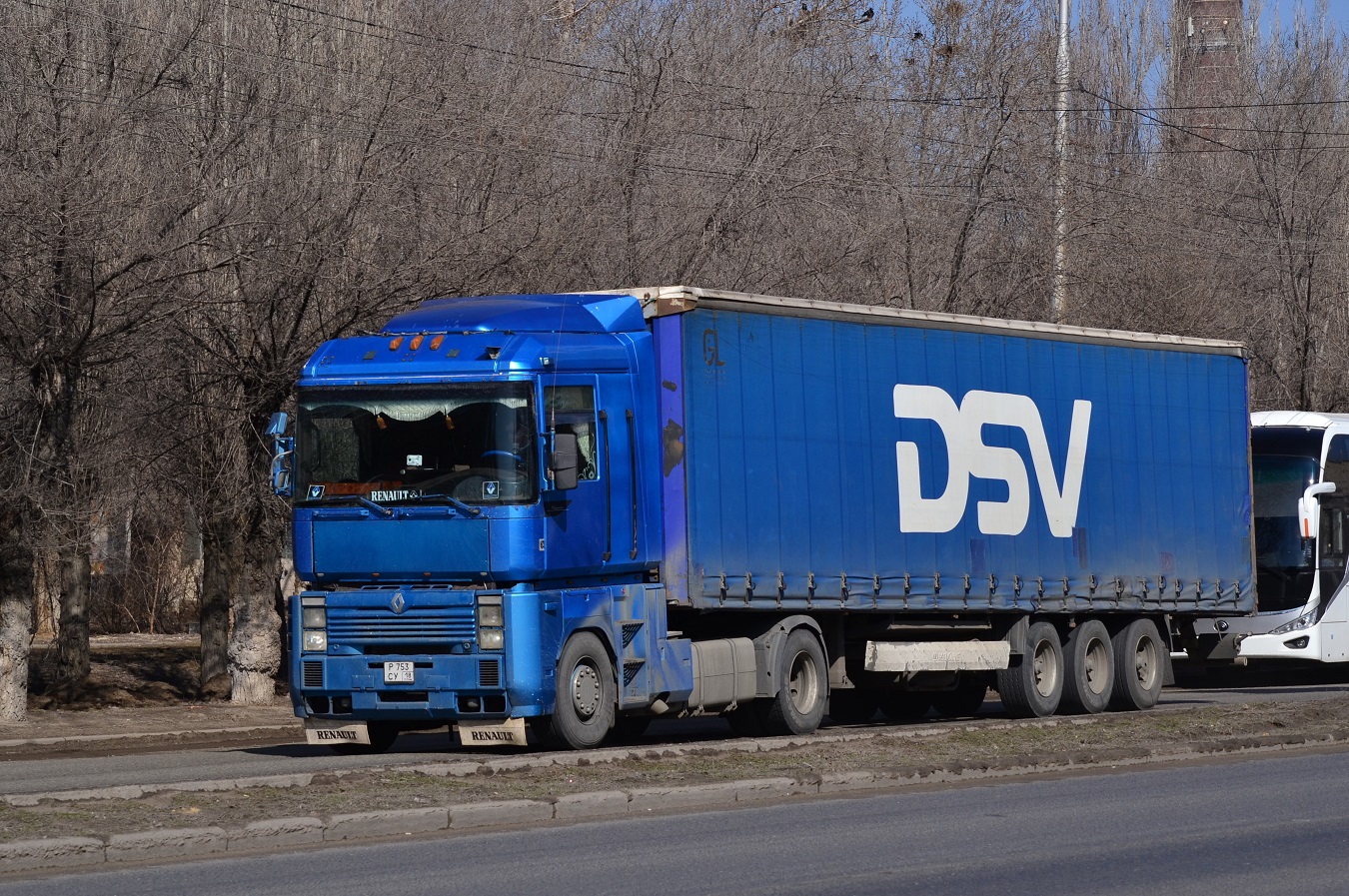 Удмуртия, № Р 753 СУ 18 — Renault Magnum E-Tech ('2001)