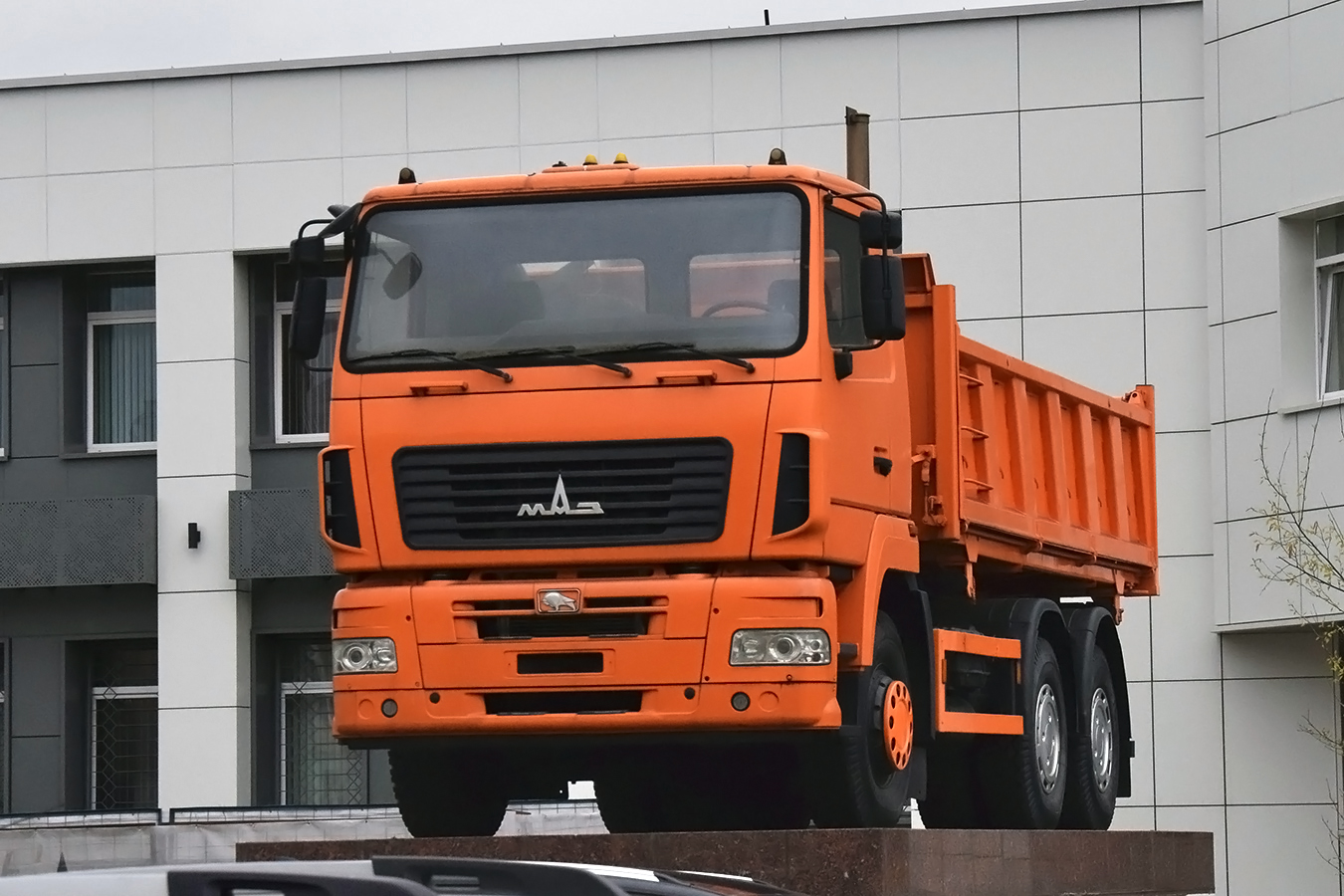 Минск, № (BY-7) Б/Н 0026 — МАЗ-6501 (общая модель); Техника на постаментах, памятники (Минск); Транспортные средства без номеров (Минск)