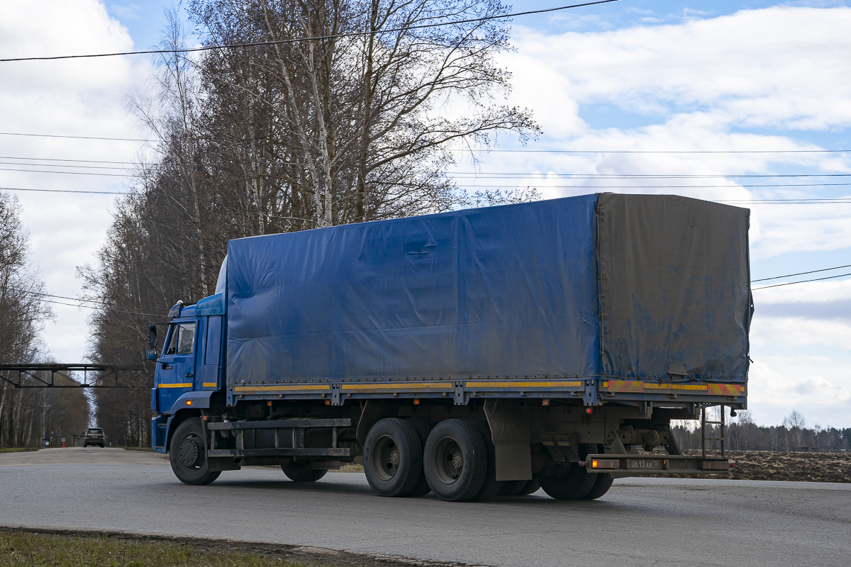 Ярославская область, № 0613 АВ 76 — КамАЗ-65115 (общая модель)
