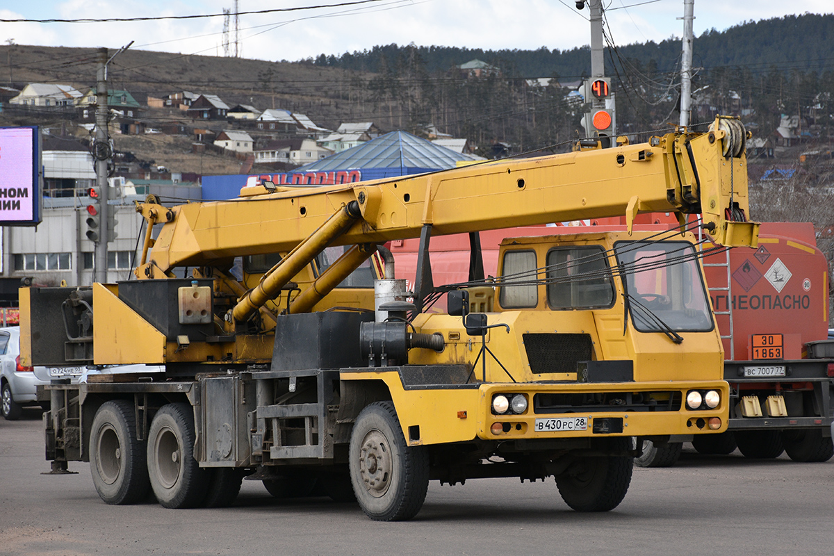 Амурская область, № В 430 РС 28 — XCMG (общая модель)