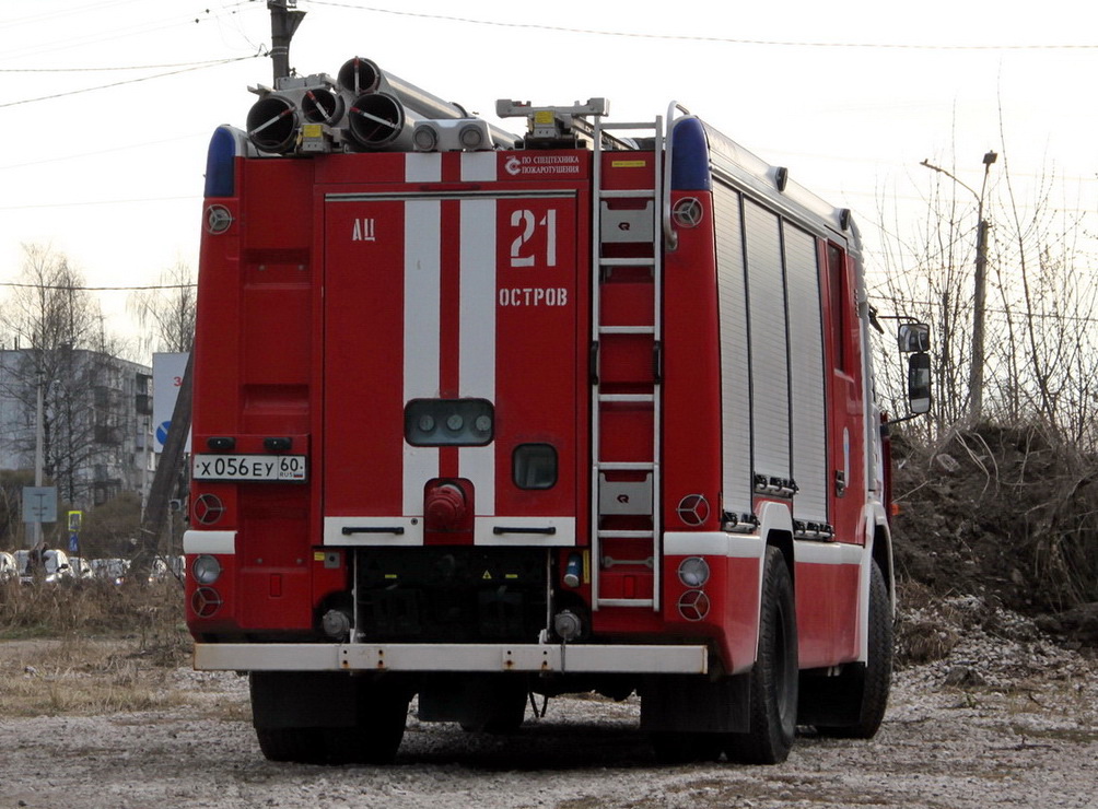 Псковская область, № Х 056 ЕУ 60 — КамАЗ-43253-A3(96)