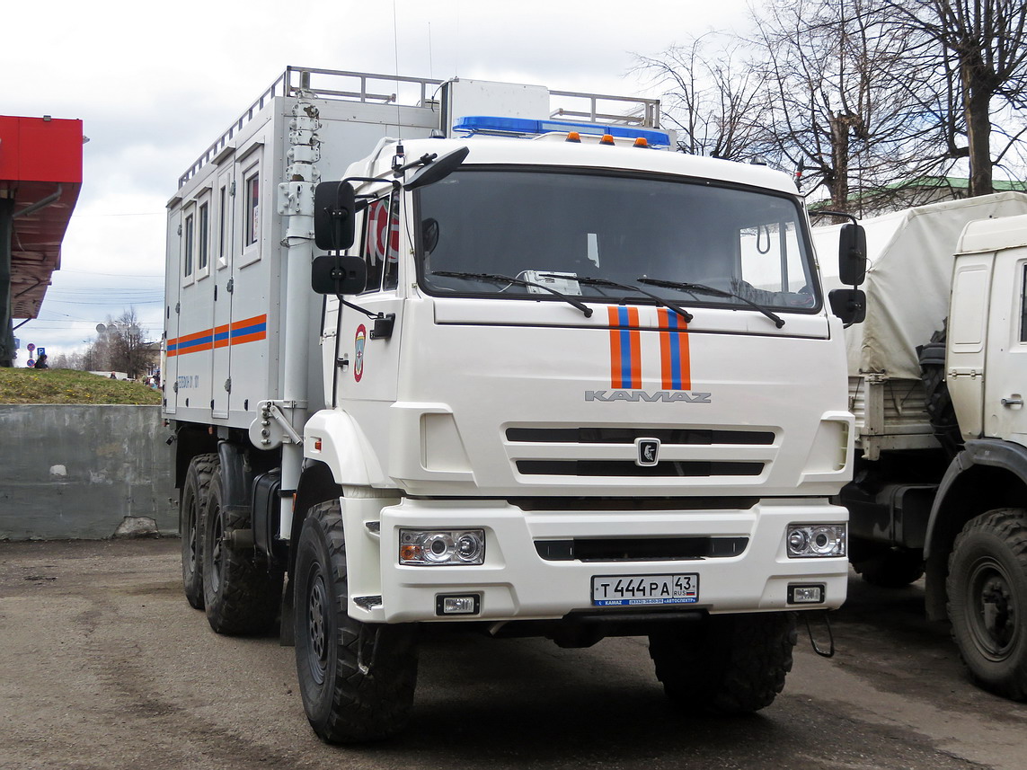 Кировская область, № Т 444 РА 43 — КамАЗ-5350-42