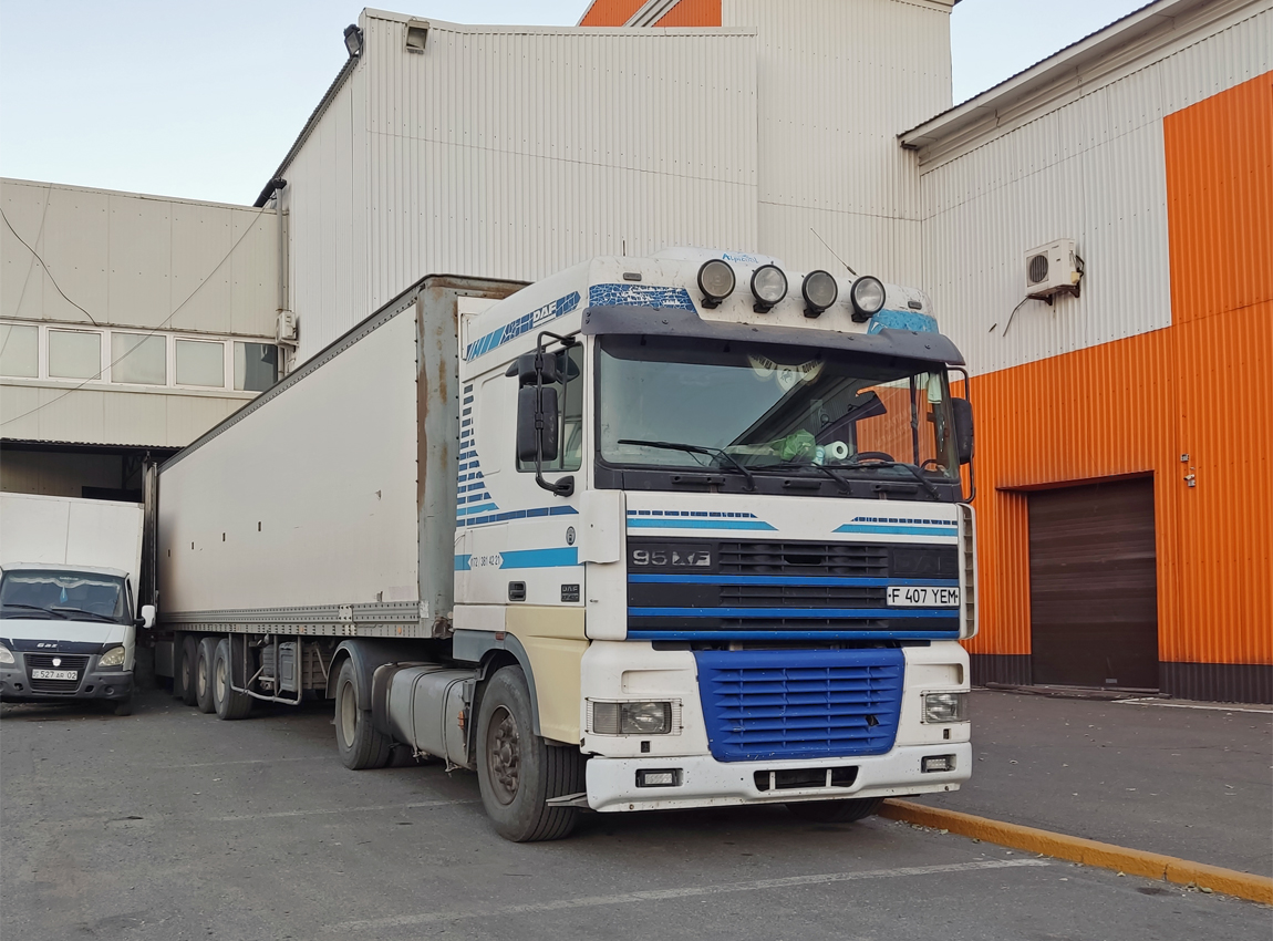 Восточно-Казахстанская область, № F 407 YEM — DAF 95XF FT